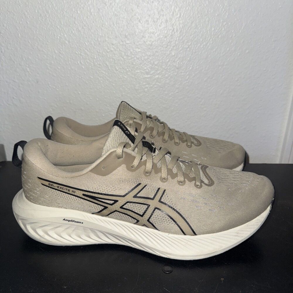 Asics GEL-EXCITE 10 Tan Beige Running Shoes Mens Size 10 US 1011B599